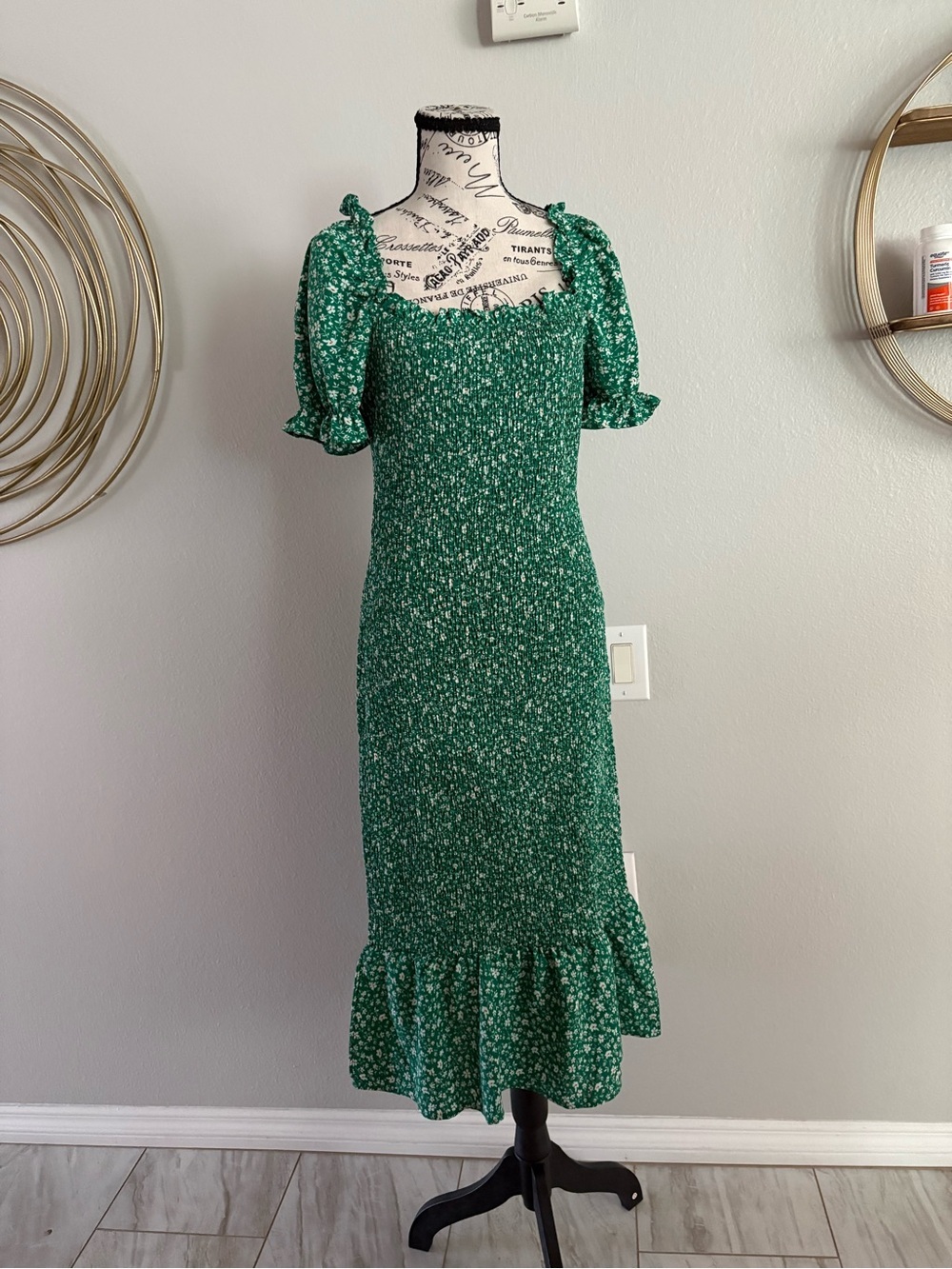 Green Floral Midi Dress with Smocked Bodice and Puff Sleeves